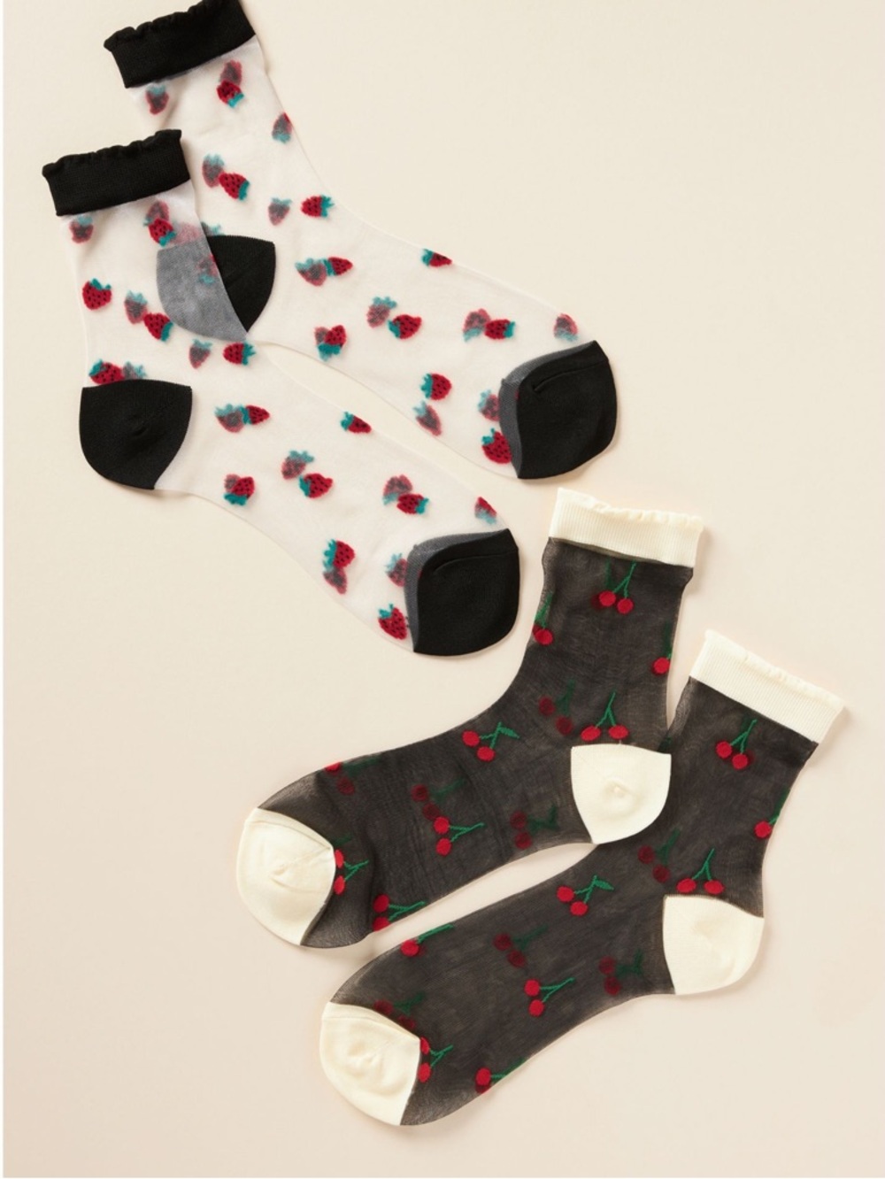 🍓🍒Anthropologie Sheer Socks Cherry Strawberry Novelty NEW Set of 2